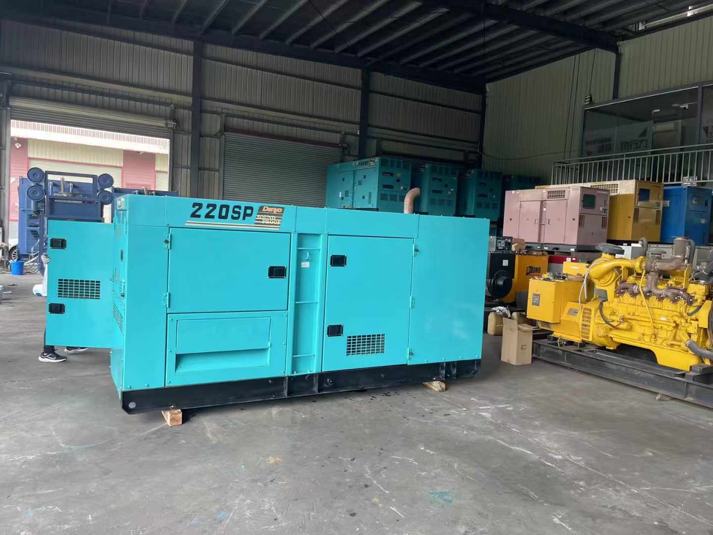 开州800kW 柴油发电机的输出电流波动范围是多少？