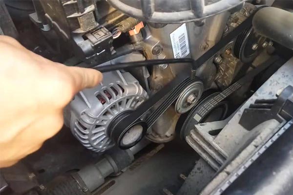 开州转速传感器的工作原理是什么？